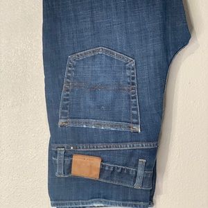 Lucky Brand Men’s jeans size 33x30